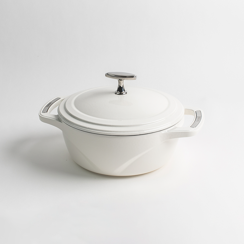 USA Enamel™ Cast Iron Dutch Oven