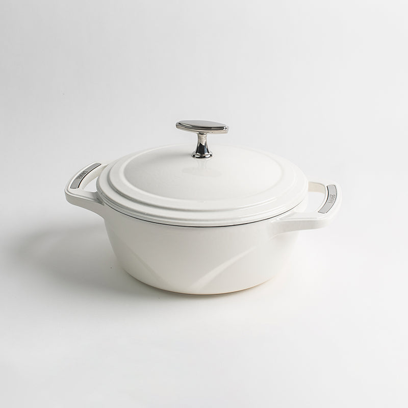 USA Enamel™ Cast Iron Dutch Oven