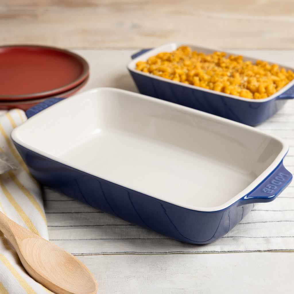 Medium Stoneware Casserole Dish 11 x 7.5 Inch