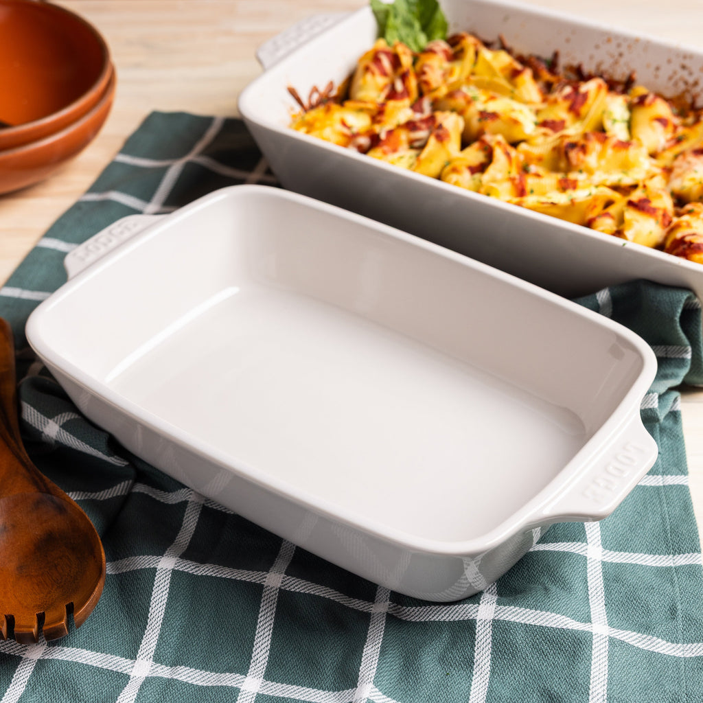 Medium Stoneware Casserole Dish 11 x 7.5 Inch