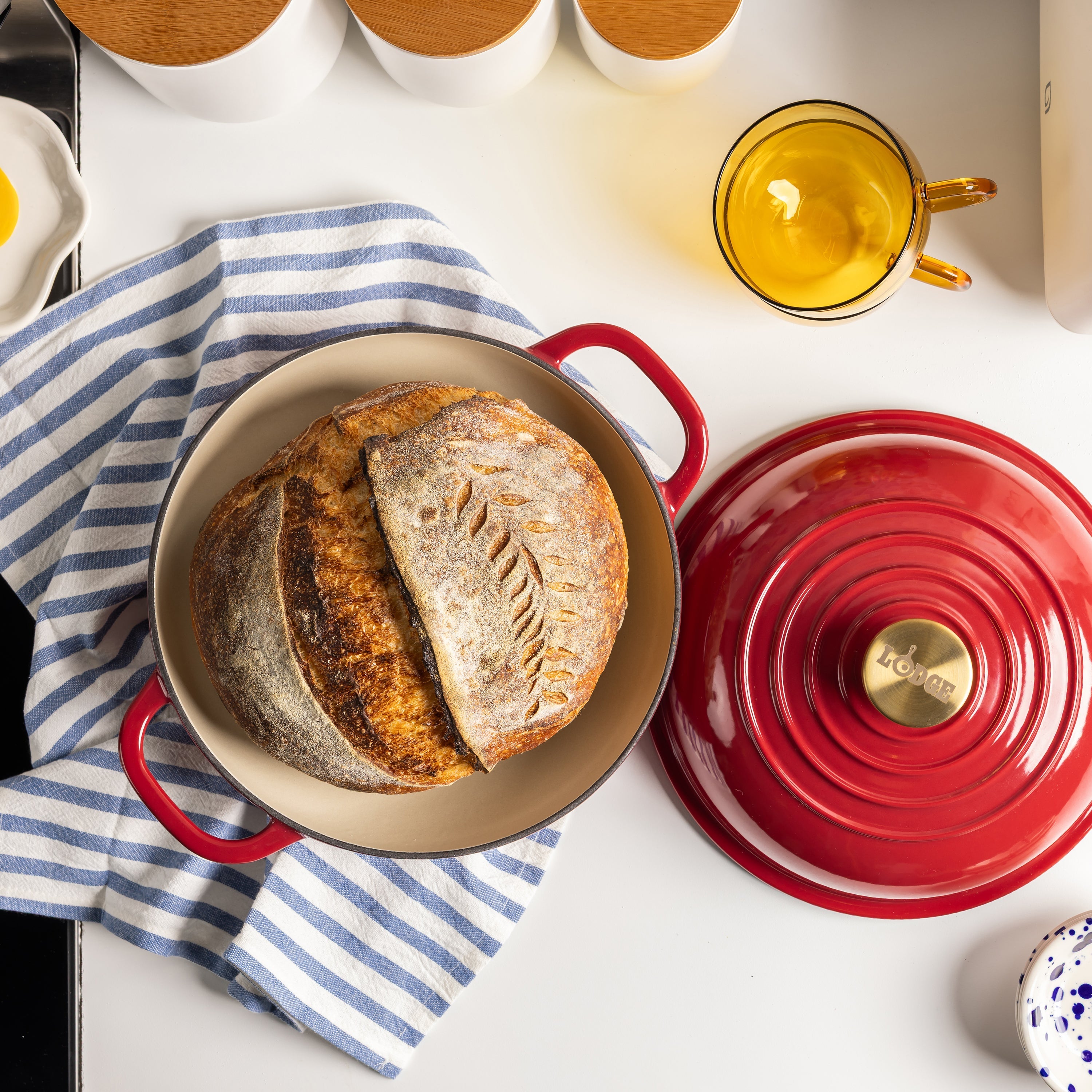 10.35 Inch Enameled Cast Iron Bread Oven
