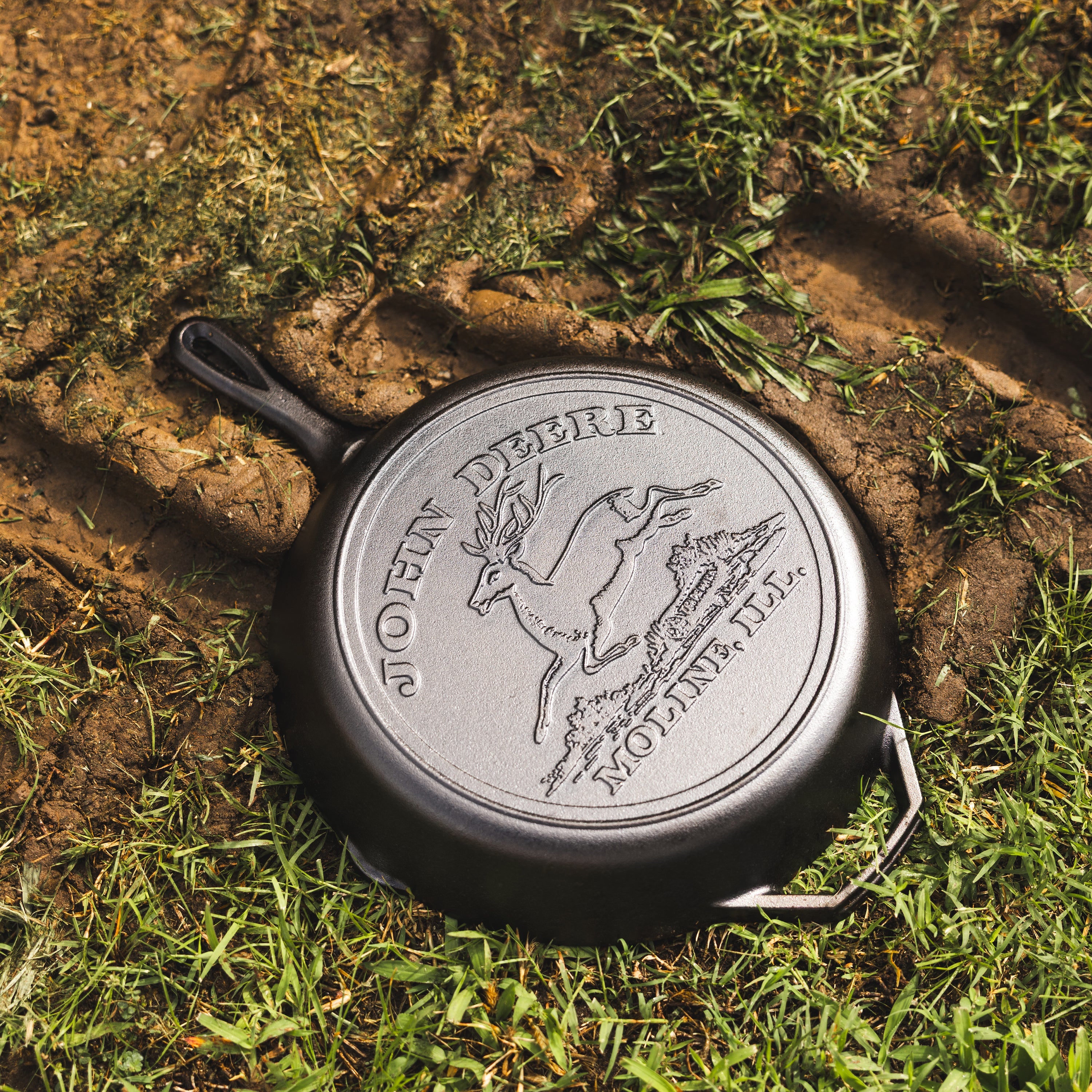 12 Inch Seasoned Cast Iron Skillet John Deere Hometown