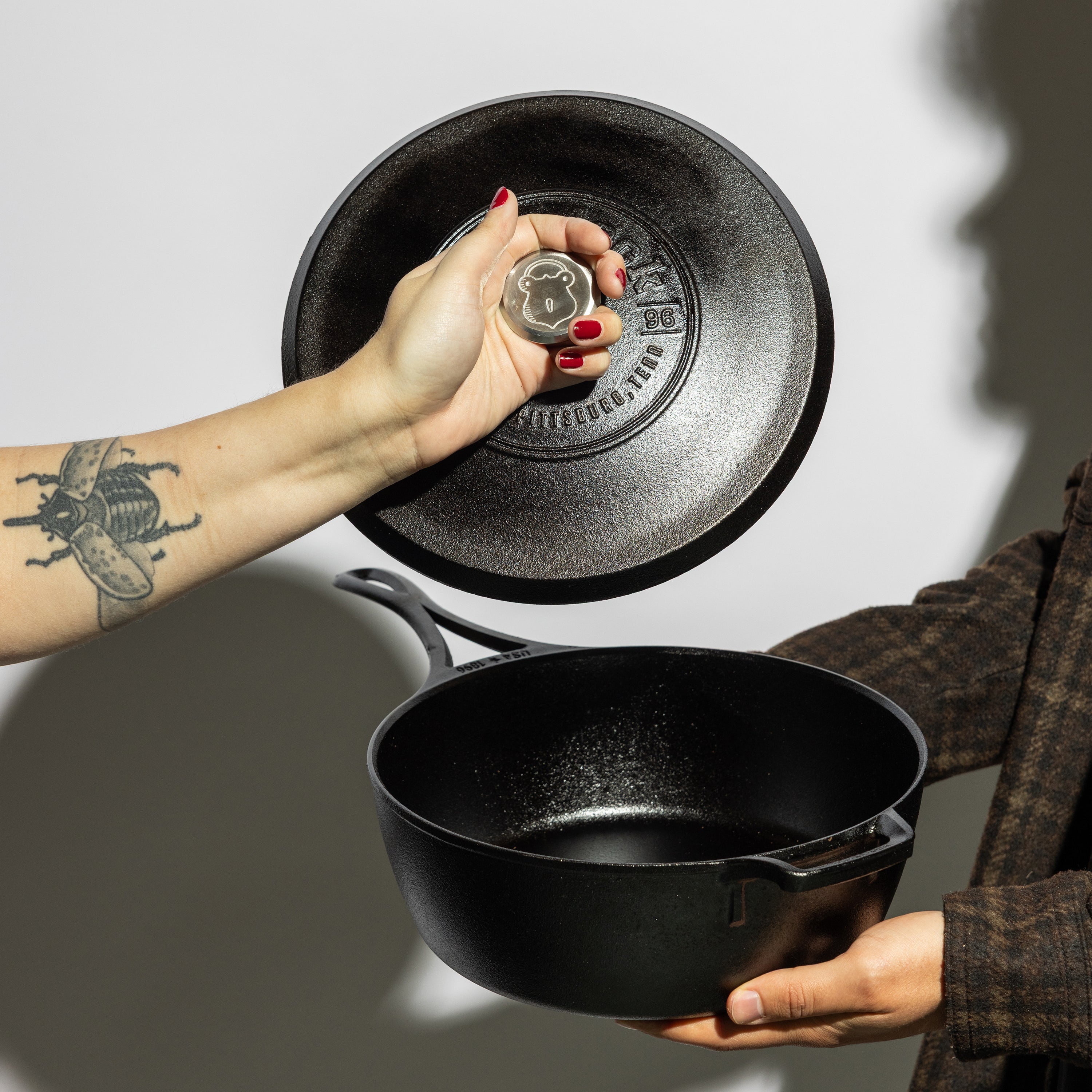 Blacklock 4 Quart Lightweight Cast Iron Deep Skillet With Lid