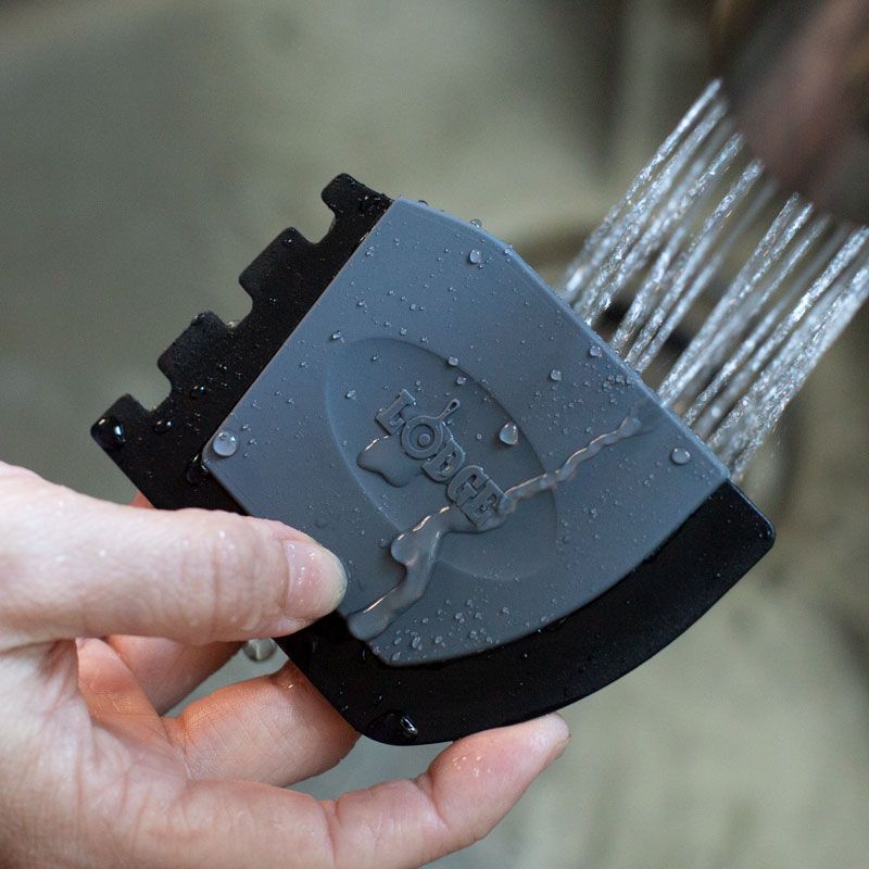 Deluxe Pan Scraper