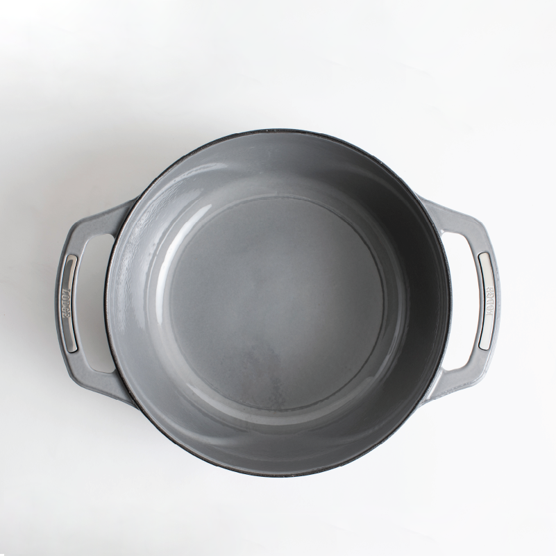 USA Enamel™ Cast Iron Dutch Oven